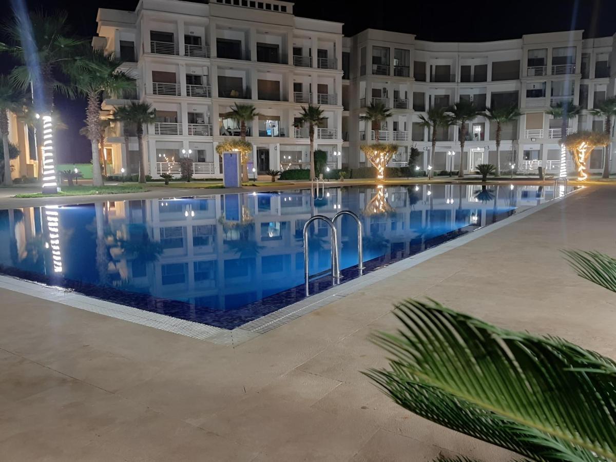 Costa Beach Lux Family Apartment With Pools Бузника Екстериор снимка