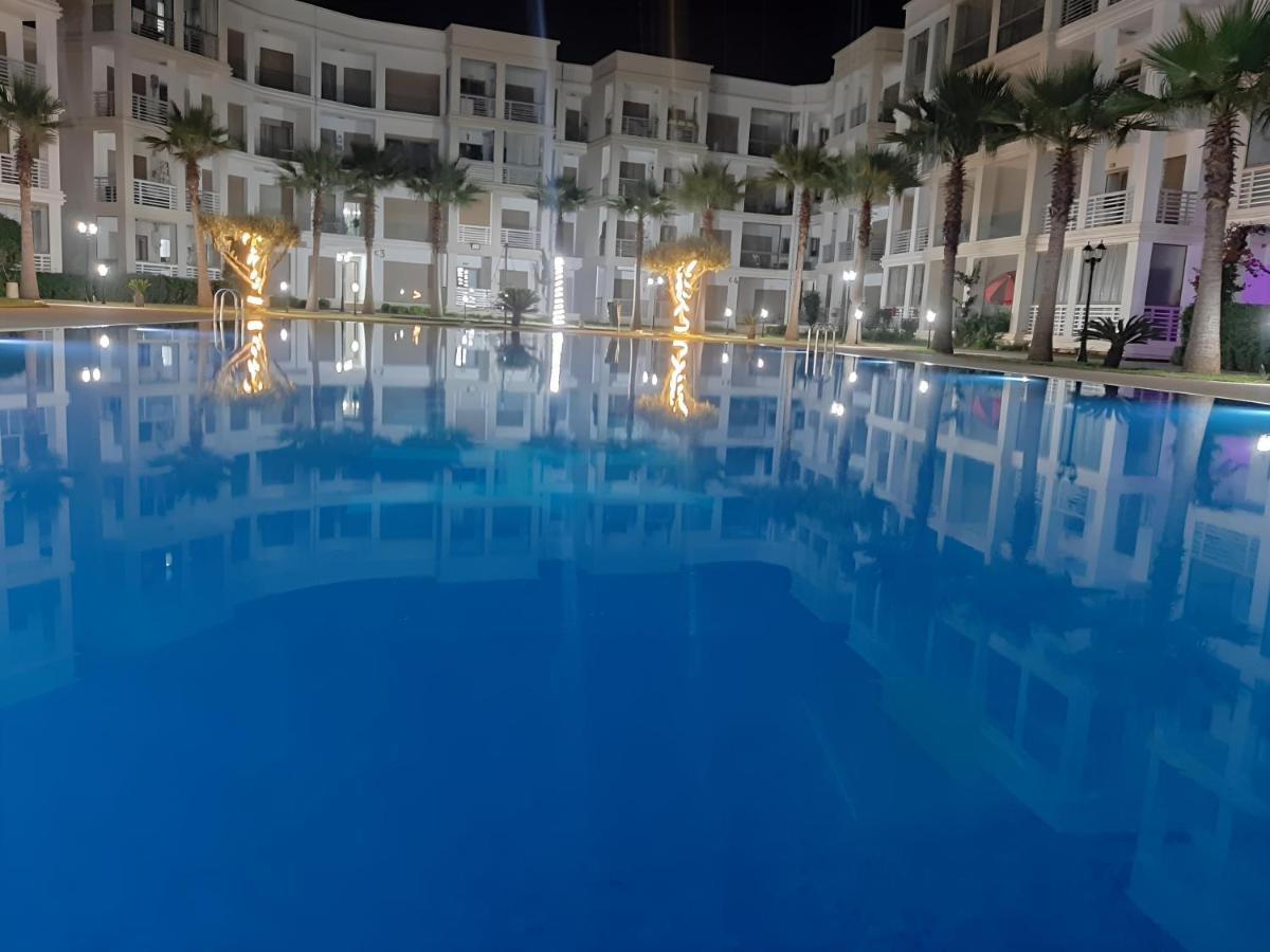Costa Beach Lux Family Apartment With Pools Бузника Екстериор снимка